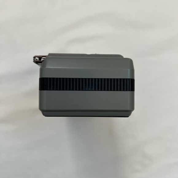 Sony Watchman TV FD-10A B&W Handheld Portable TV VHF/UHF 1987 WORKING Vintage - Picture 7 of 11